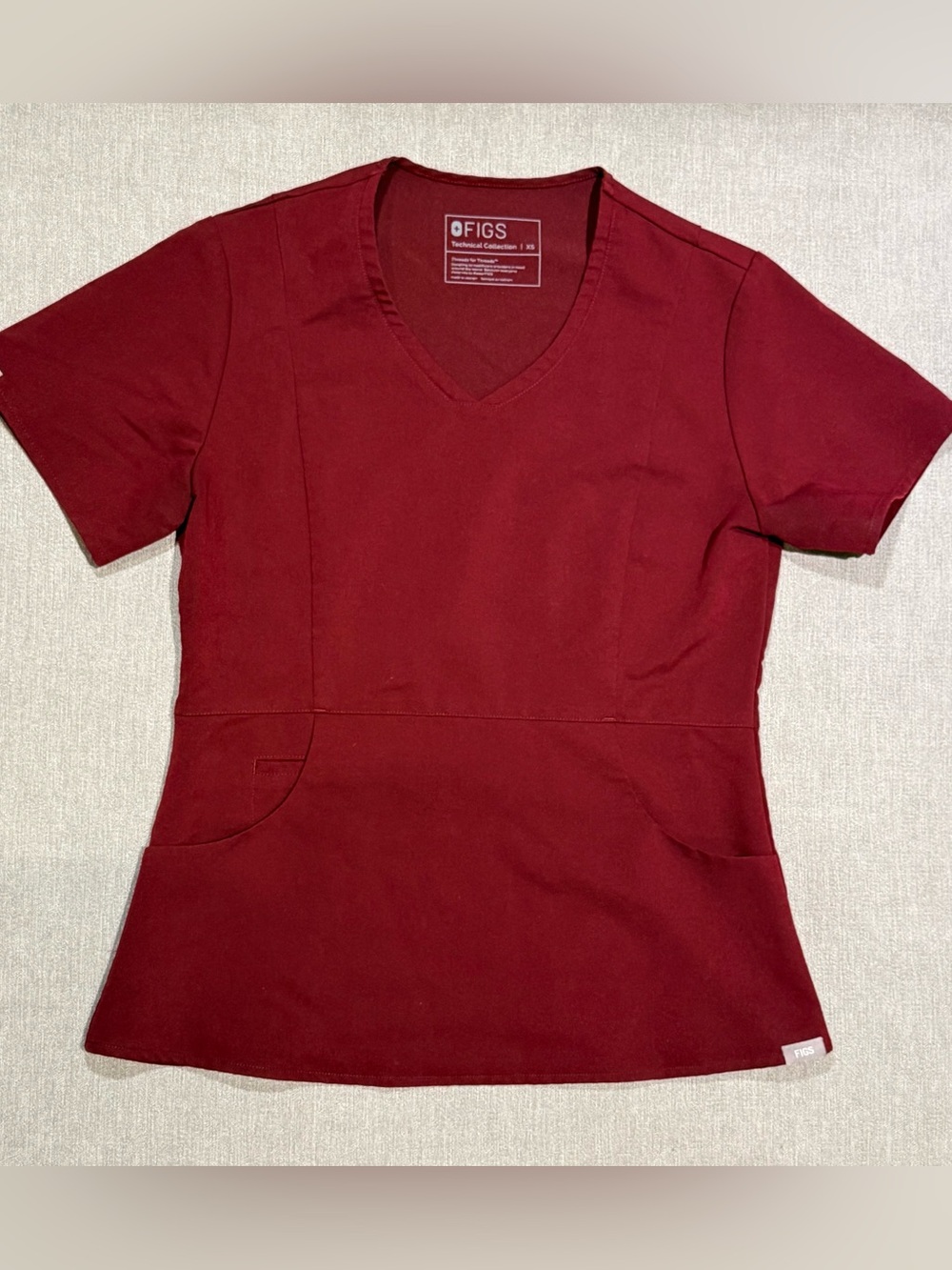 Figs Women's V-Neck Tunic Top - Burgundy